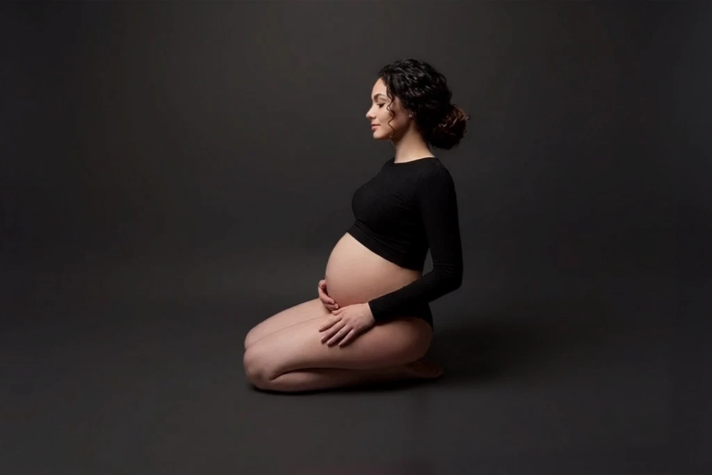 Tarjeta regalo de sesión de embarazo en estudio en Sabadell